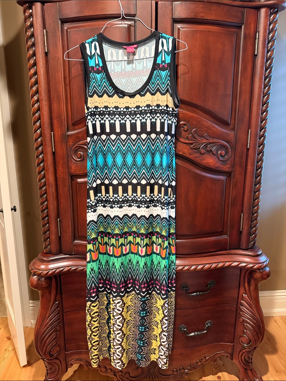 Sleeveless Multicolor Aztec Print Maxi Dress